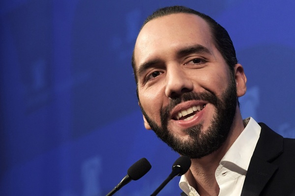 El Salvador realiza su primer minado de bitcóin con energía geotérmica - MarketData