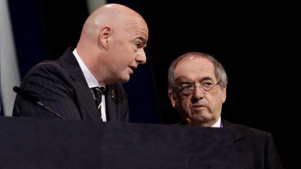 Francia aprueba la propuesta de la FIFA