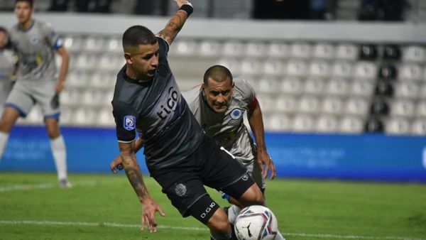 Triunfazo del 12 de Octubre para mantener en el sótano a Olimpia
