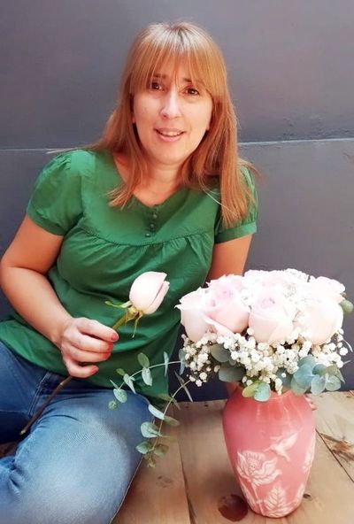Las flores esparcen sentimientos - Empresariales - ABC Color