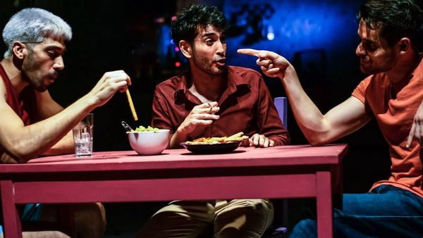Ofrecen una variada cartelera teatral