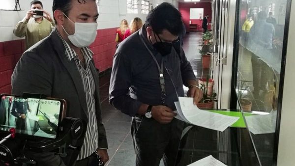 Denuncian a Prieto por lesión de confianza en CDE