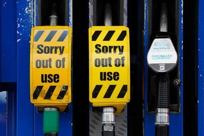 Los militares empezarán el lunes a distribuir gasolina en el Reino Unido - Mundo - ABC Color