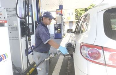 Se vuelve insostenible mantener precios de combustibles, alertan - Nacionales - ABC Color