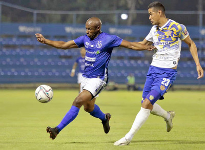 Sportivo Luqueño recibe a Sol de América desde las 18:00hs.