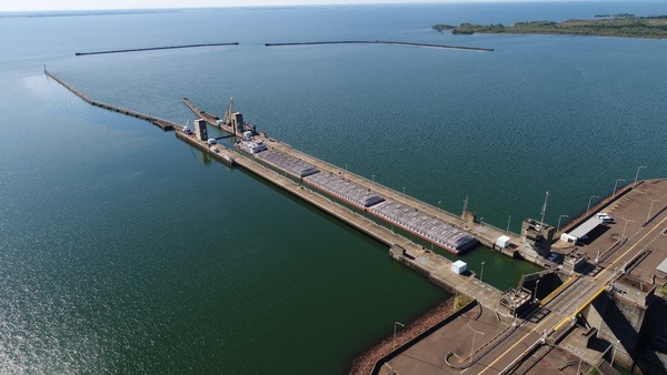 La central hidroeléctrica Yacyretá suministró mayor cantidad de energía en septiembre - .::Agencia IP::.