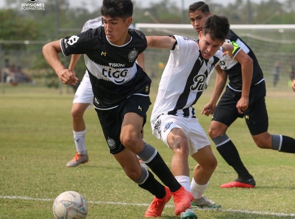 El Decano lidera en la Sub 17 - APF