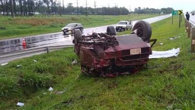 Una mujer muere en aparatoso accidente de tránsito