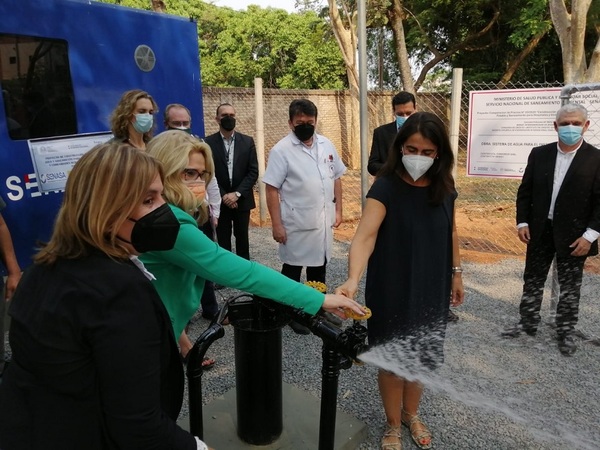 Inauguran sistema de abastecimiento de agua en el Instituto de Medicina Tropical - .::Agencia IP::.