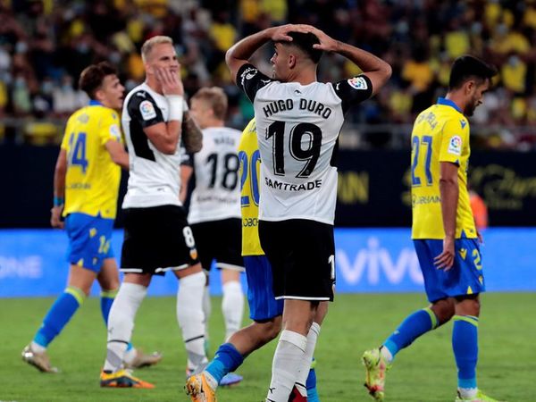 Arzamendia-Alderete: empate sin goles entre los paraguayos - Fútbol Internacional - ABC Color
