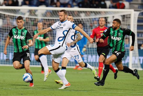 El Inter remonta en Sassuolo - Fútbol - ABC Color