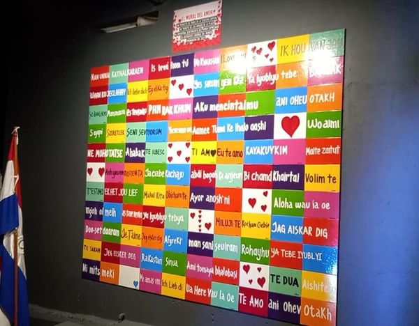 Los Amigos de la Plaza y el “Mural del Amor” en Piribebuy - Nacionales - ABC Color