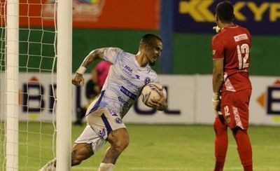 Sol remonta tres goles y arranca un punto a Luqueño tras 104 minutos