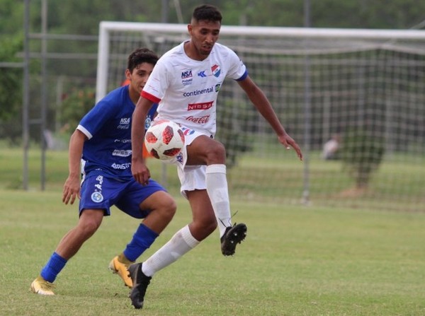 Tres victorias y dos empates en la octava fecha - APF