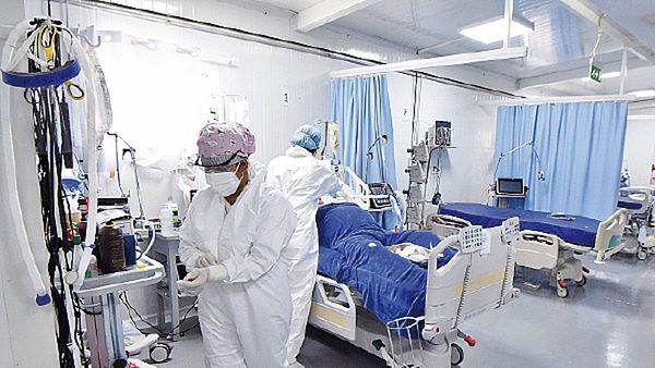 Revista médica publica estudiosobre estrés del personal de blanco