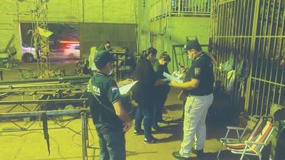Le empujó a su hijo a abusar de su nieta