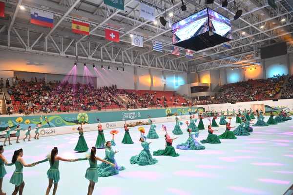 Fiesta total en la inauguración del Mundial de Patinaje Artístico Asunción 2021