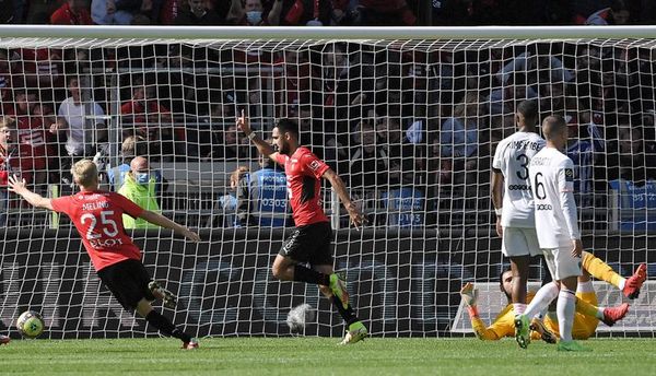 El Stade Rennais humilla al PSG - Fútbol Internacional - ABC Color