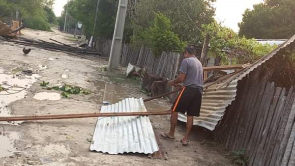 Temporal destechó viviendas, derribó arboles y una antena