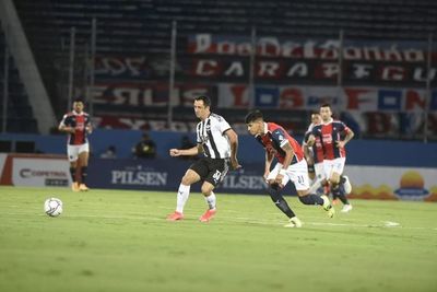 Libertad-Cerro Porteño: leve superioridad azulgrana - Fútbol - ABC Color