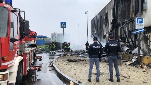Ocho muertos deja un accidente de avión de turismo cerca de Milán