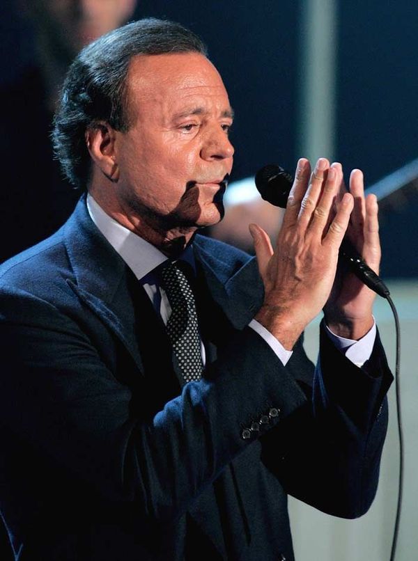 El entramado millonario de Julio Iglesias: de Islas Vírgenes al ‘búnker de los ricos’ - Nacionales - ABC Color