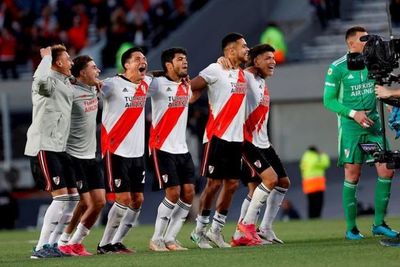 River Plate derrota a Boca Juniors y alcanza la cima