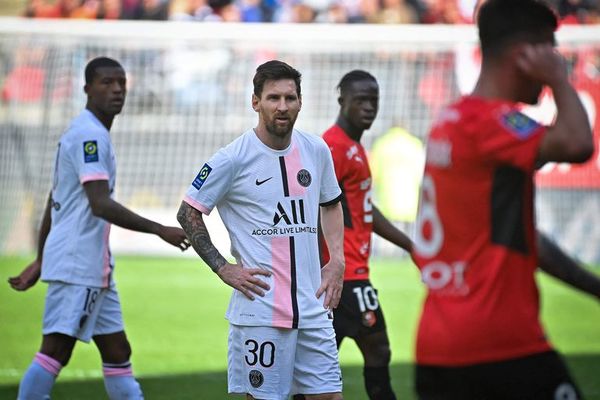 PSG y Messi quedan sin invicto en Francia - Fútbol - ABC Color
