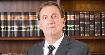 La Nación / Pandora Papers: crear cuentas offshore no es ningún delito, dice abogado de Cartes