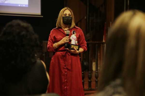 Serafina Dávalos, “una mujer insignia” - El Independiente