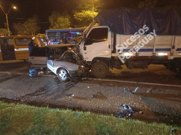 Itá: Km 35 accidente automotor deja un fallecido » San Lorenzo PY