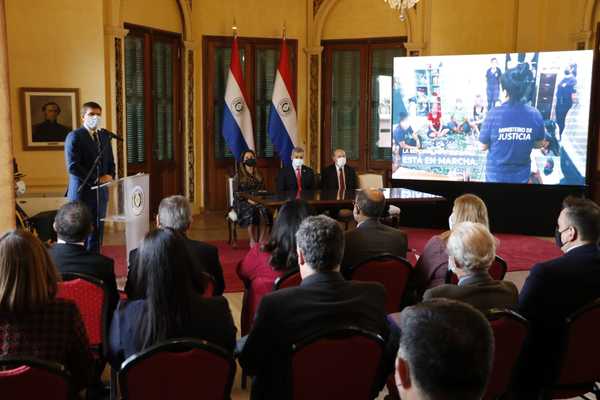 Gobierno lanza instituto para profesionalizar agentes y avanzar hacia la reforma penitenciaria - .::Agencia IP::.