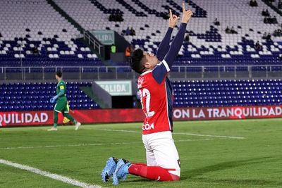 La tabla: Guaraní puntero; Cerro Porteño a 3 puntos y Olimpia último - Fútbol - ABC Color