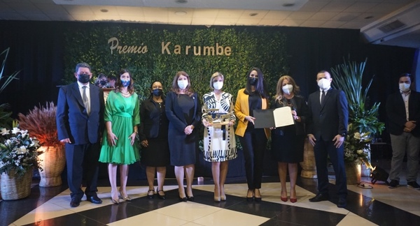 Fundación Continental recibe el Premio Karumbé de Encarnación