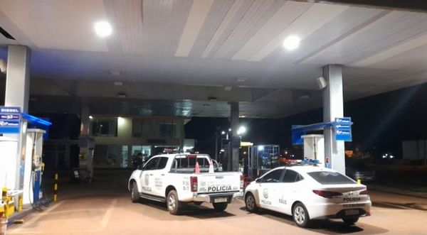 Roban G. 95 millones de un surtidor y balean a lince que hacía de