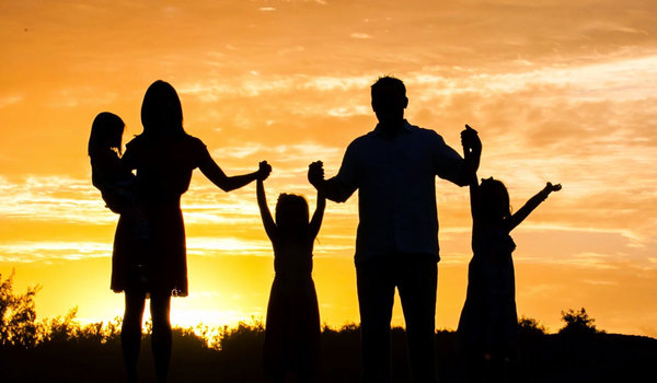 «Buscamos familias»: Campaña del Minna para familias que quieran abrir su corazón y adoptar
