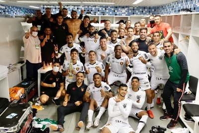 Florentín logra su primera victoria en el Recife a costas del Grêmio de Villasanti