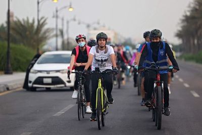 “Se necesita coraje”, las ciclistas sauditas desafían las normas - Mundo - ABC Color