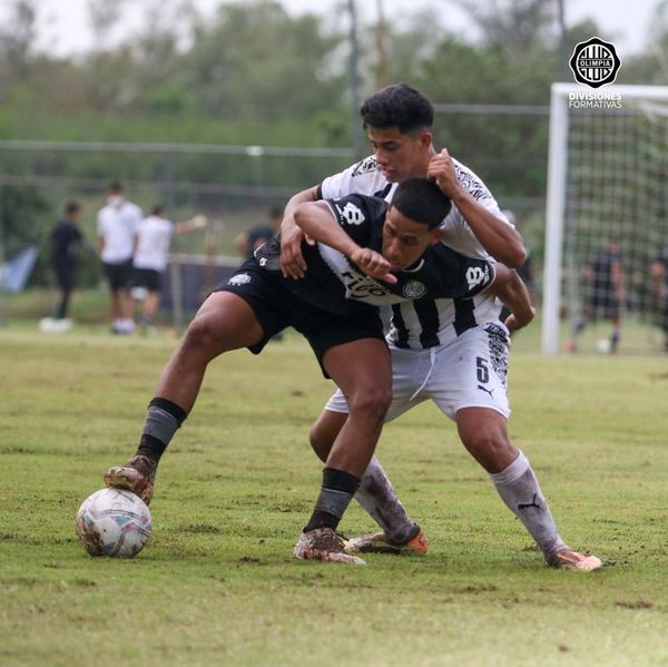 Libertad se mantiene al frente de la Sub 18 - Fútbol - ABC Color