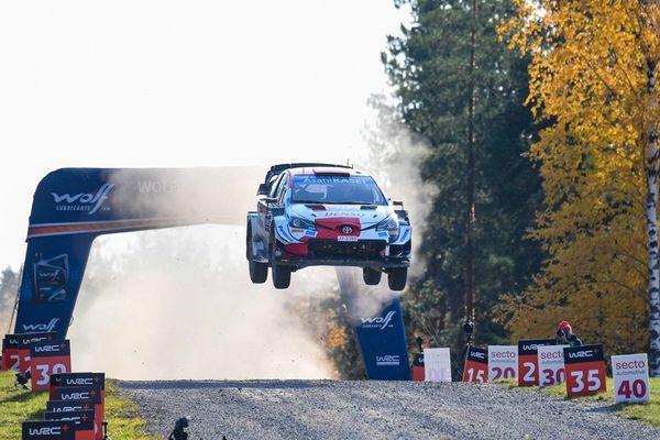 Evans gana en Finlandia y reduce diferencia - Automovilismo - ABC Color