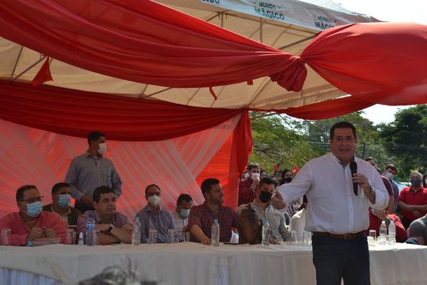 Contraloría dice que expresidente paraguayo Cartes “rectificó” su declaración - Nacionales - ABC Color