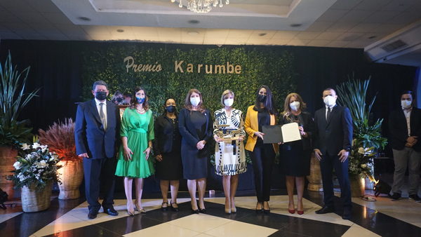 Fundación Continental recibe el Premio Karumbé de Encarnación