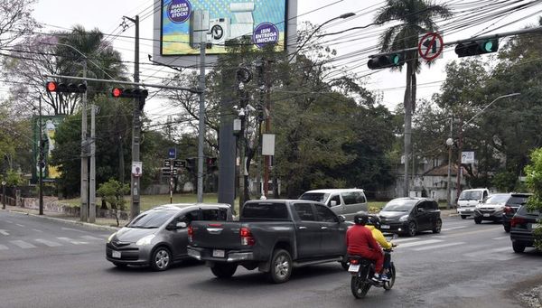Emplazan a intendente de Asunción a responder qué estaciones de servicio se pretenden construir - Nacionales - ABC Color