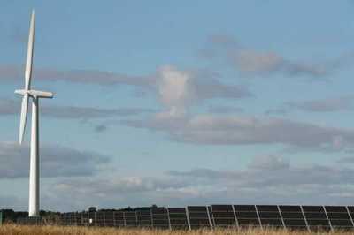 El Reino Unido quiere que toda la electricidad sea generada de fuentes renovables en 2035 | Ñanduti