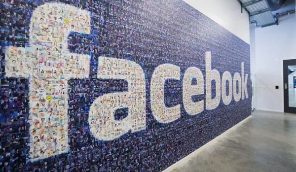 Acciones de Facebook cayeron casi un 5% tras su apagón más prolongado desde 2008