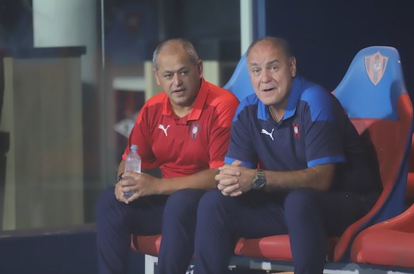 Crónica / “Chiqui” busca que su equipo sea “regular”