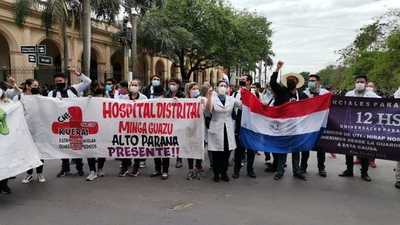 Octavo día de huelga de médicos - Megacadena — Últimas Noticias de Paraguay