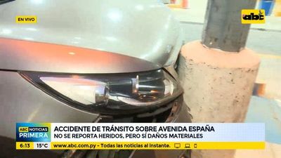 Accidente de tránsito sobre la avenida España - ABC Noticias - ABC Color