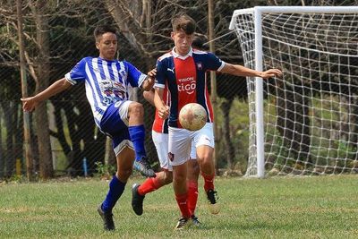 Sub 15: Cerro Porteño, único escolta del Decano - Fútbol - ABC Color