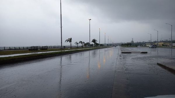 Seguirá lloviendo, pero no ayudará a reparar bajante extrema del río - Nacionales - ABC Color